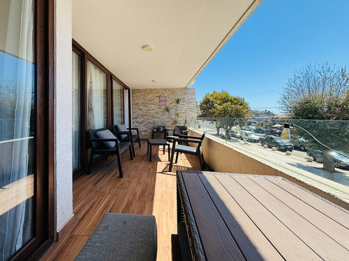 Se Vende 2 Dormitorios. 95m2. Playa La Boca. Estacionamiento