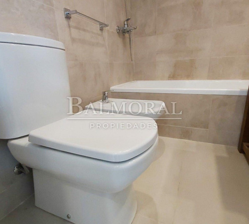 Imagen 14 de 21 de Departamento En Alquiler - Zona Centro Playa / Ref: 3054