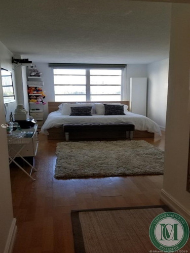 Imagem 7 de 13 de Apartamento - Ap00262 - 34796725