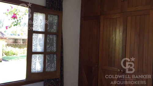 Casa De 3 Dormitorios Y Servicio En Alquiler En Cantegril