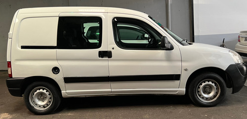 Peugeot Partner 1.4 Furgon Confort 5as