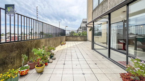 Departamento En Venta De 3 Dorm. En Concepción