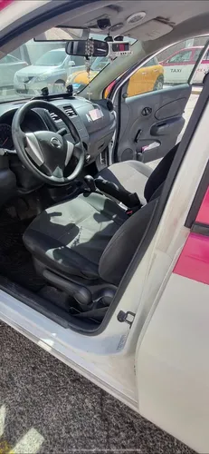 Nissan Versa 1.6 Drive Mt