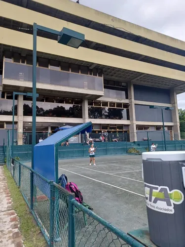 Caracas Racquet Club (alquiler )