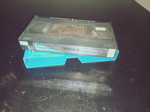 Tiburón 3 Vhs - Dir. Joe Alves - Universal Studios (Usado)