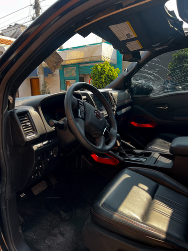 Nissan Frontier 3.8 V6 Pro-4X 4Wd At