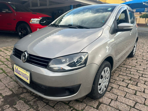 Volkswagen Fox 1.6 4P FLEX