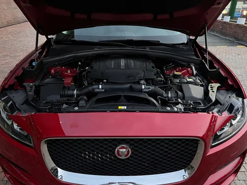 Jaguar F-PACE 3.0 R-sport