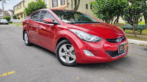 Hyundai Elantra 1.8 i35 GLS MT
