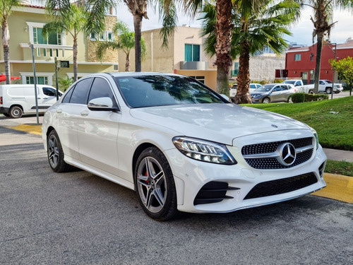 Imagen 4 de 12 de Mercedes-benz Clase C 300 Sport Cgi 2019 Cero Detalles