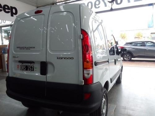 Imagen 6 de 15 de Renault Kangoo 5 Asientos 2015