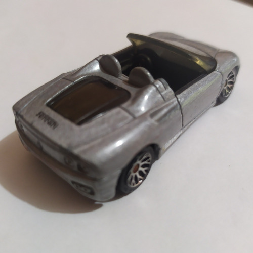 Hot Wheels Ferrari 360 Spider 2001 Convertible Plateado