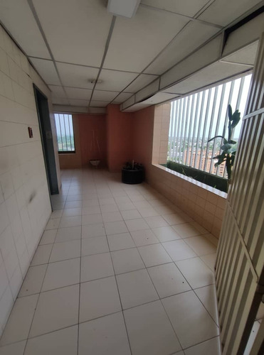 Imagen 9 de 23 de Apartamento En Venta En La Av Bolivar, Urb Los Jardines 04121994409