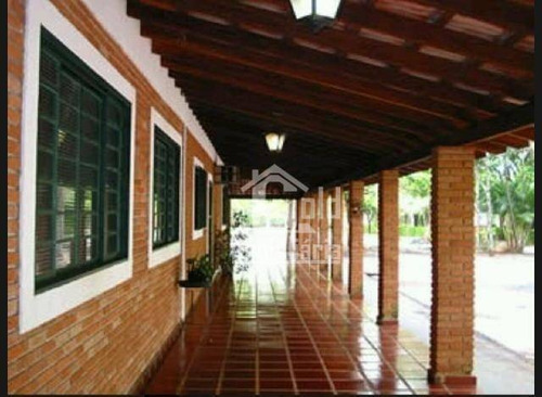 Imagem 3 de 17 de Chácara Com 5000m² Com Excelente Infraestrutura Por R$ 1.450.000,00 - Ch0085