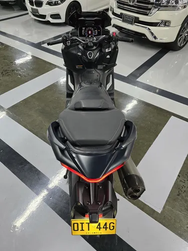 Yamaha T Max 560