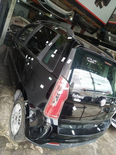 Imagem 3 de 14 de Sucata Fiat Idea Attractive 1.4 8v Fire Manual Ano 2012