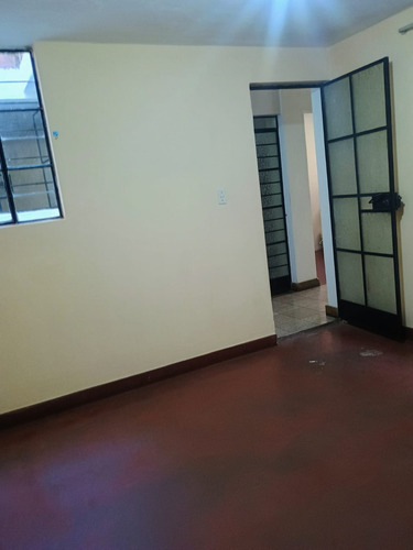 Se Alquila Habitacion
