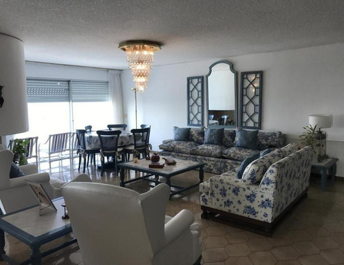 Departamento - Playa Brava