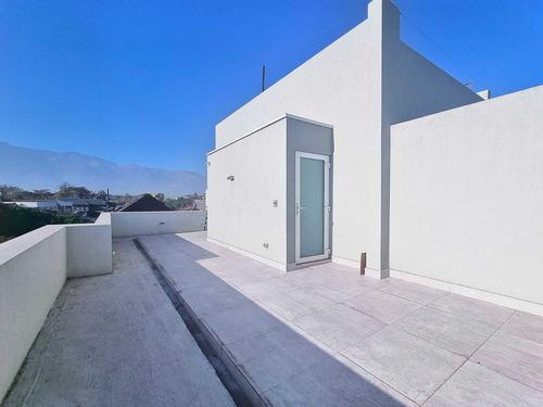 Townhouse De 165 M2 Totales. (103938)