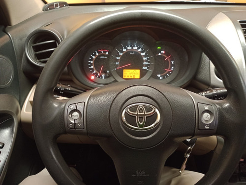 Toyota Rav4 Del Año 2010 En Excelentes Condiciones.