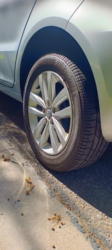 Volkswagen Fox 1.6 Connect