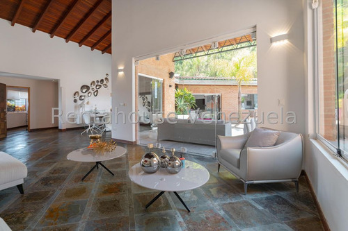 Casa En Venta La Lagunita Lp