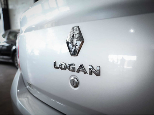 Imagen 10 de 20 de Renault Logan 2019 1.6 Authentique 85cv
