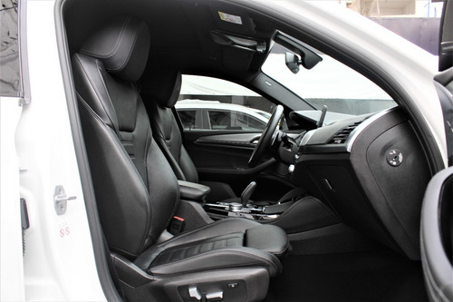 Imagen 8 de 15 de Bmw X4 30ia Msport 2021 Con 6,000 Km Equipo Adicional