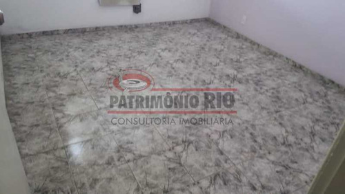 Imagem 14 de 15 de Maravilhoso Apartamento Vazio, Sala, 2qtos Mais Dependência. - Paap22831
