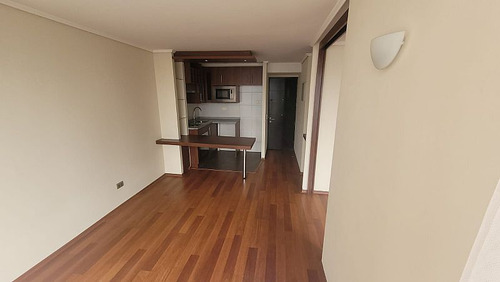 Depto. 1 Dorm. Con Est. Cercano A Metro Irarrazaval