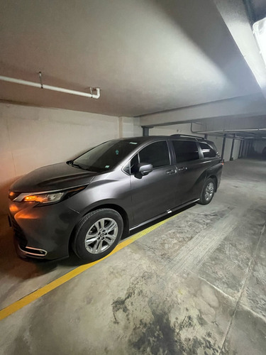 Toyota Sienna 3.5 Xle Piel At