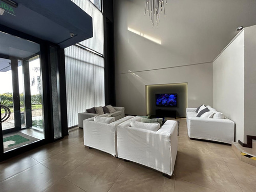 Venta Departamento 1 Dormitorio Campana Con Cochera
