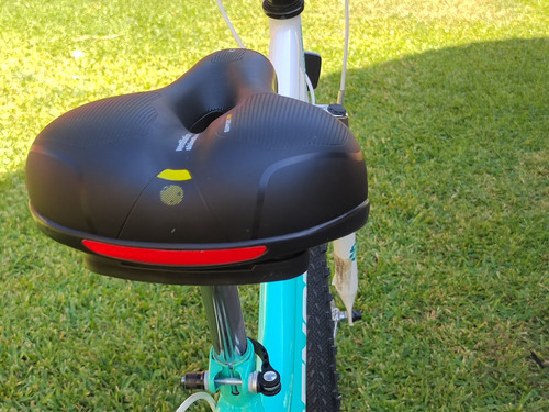 Bicicleta Benotto Mtb Madeira R24 21v Mujer Susp. Delantera (Usado)