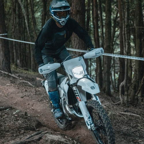 Moto Husqvarna Te 300 Pro 2t 2025 - Palermo Bikes