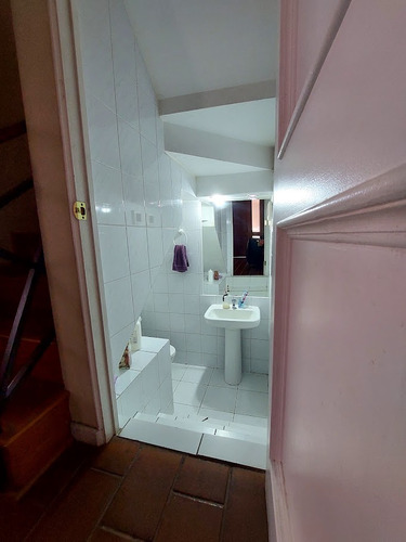 Excelente Casa En San Carlos De Apoquindo
