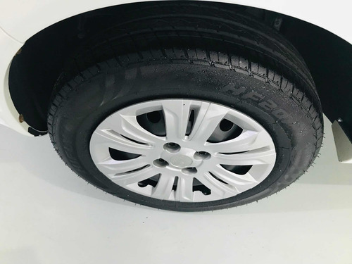 Imagem 8 de 12 de Fiat Siena 2015 1.0 El Flex 4p