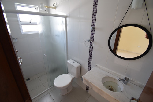 Imagem 13 de 14 de Casa Para Locação Definitiva Em Condomínio Fechado.