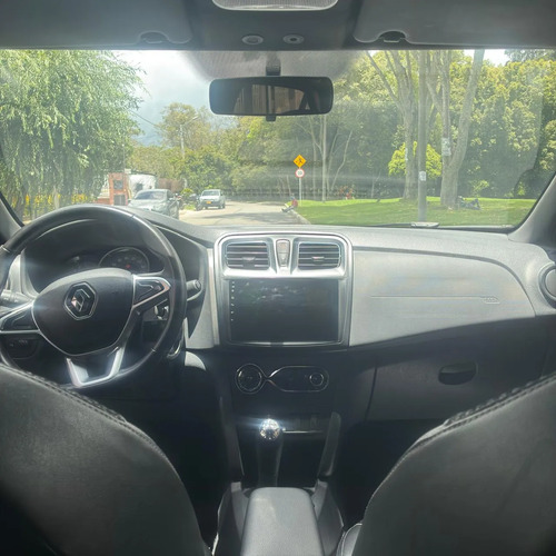 Renault Logan 1.6 Zen