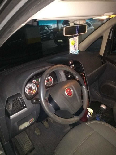 Fiat Idea 2011 1.4 Attractive Flex 5p