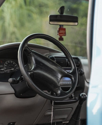 Ford Ranger 4.0 Xlt 6 4x2 2p