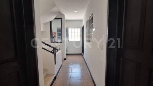 Se Renta Edificio De Departamentos 5ta Avenida Y Calle 26 Playa Del Carmen P4177