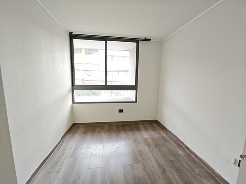 Ref:12591** Arriendo Depto 2d+2b, Refri, Microondas, Te