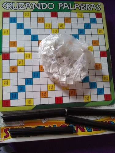 Juego De Mesa Cruzando Palabras Yuyu Crucigrama Sin Uso