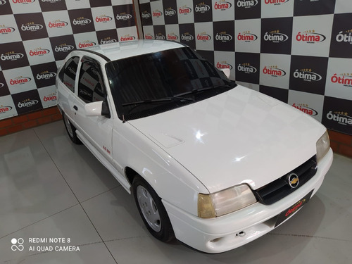 Imagem 10 de 11 de Chevrolet Kadett
