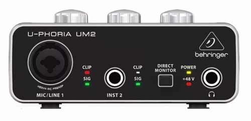 Interface De Audio Usb Behringer U-phoria Um2