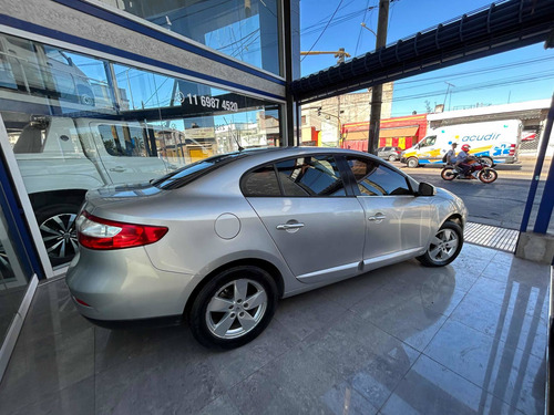 Imagen 3 de 15 de Renault Fluence 2014 1.6 Ph2 Dynamique 110cv