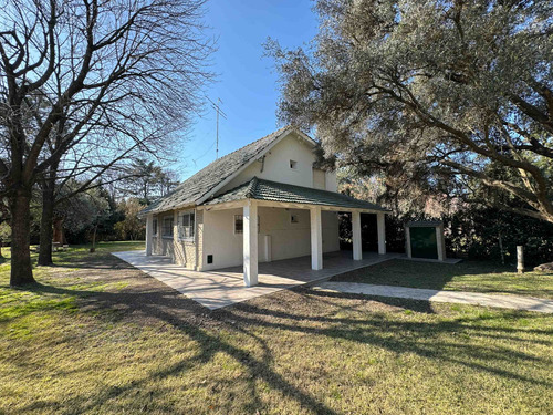 Casa En Venta Reciclada A Nuevo! En Exaltación De La Cruz