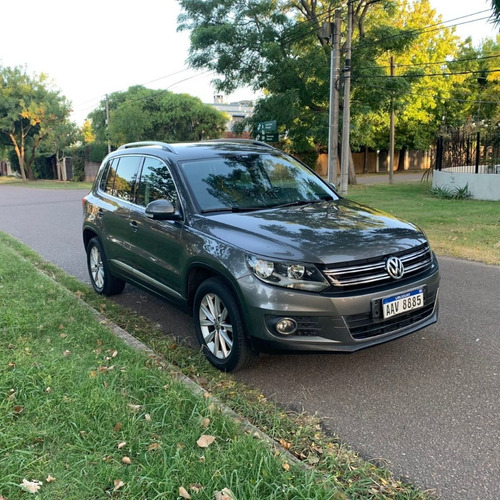 Volkswagen Tiguan 2.0t, Caja Manual De 6º