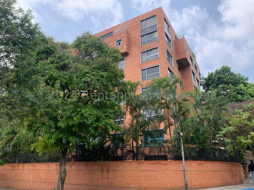 Pent House En Venta 24-19727 En Campo Alegre