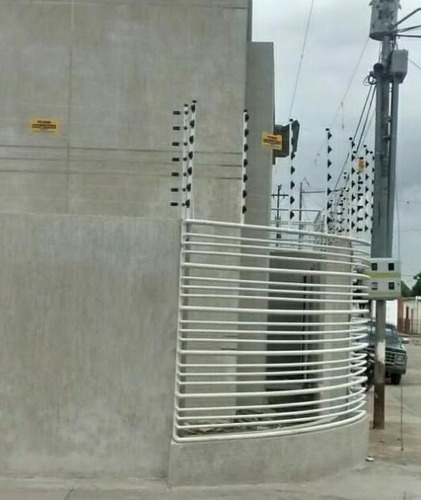Imagen 5 de 5 de Instalación Cerco Eléctrico Por Metro Lineal